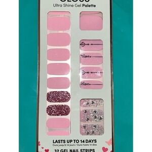 Dashing Diva Gloss Gel Nail Strips Love Stuck Hearts & Glitters